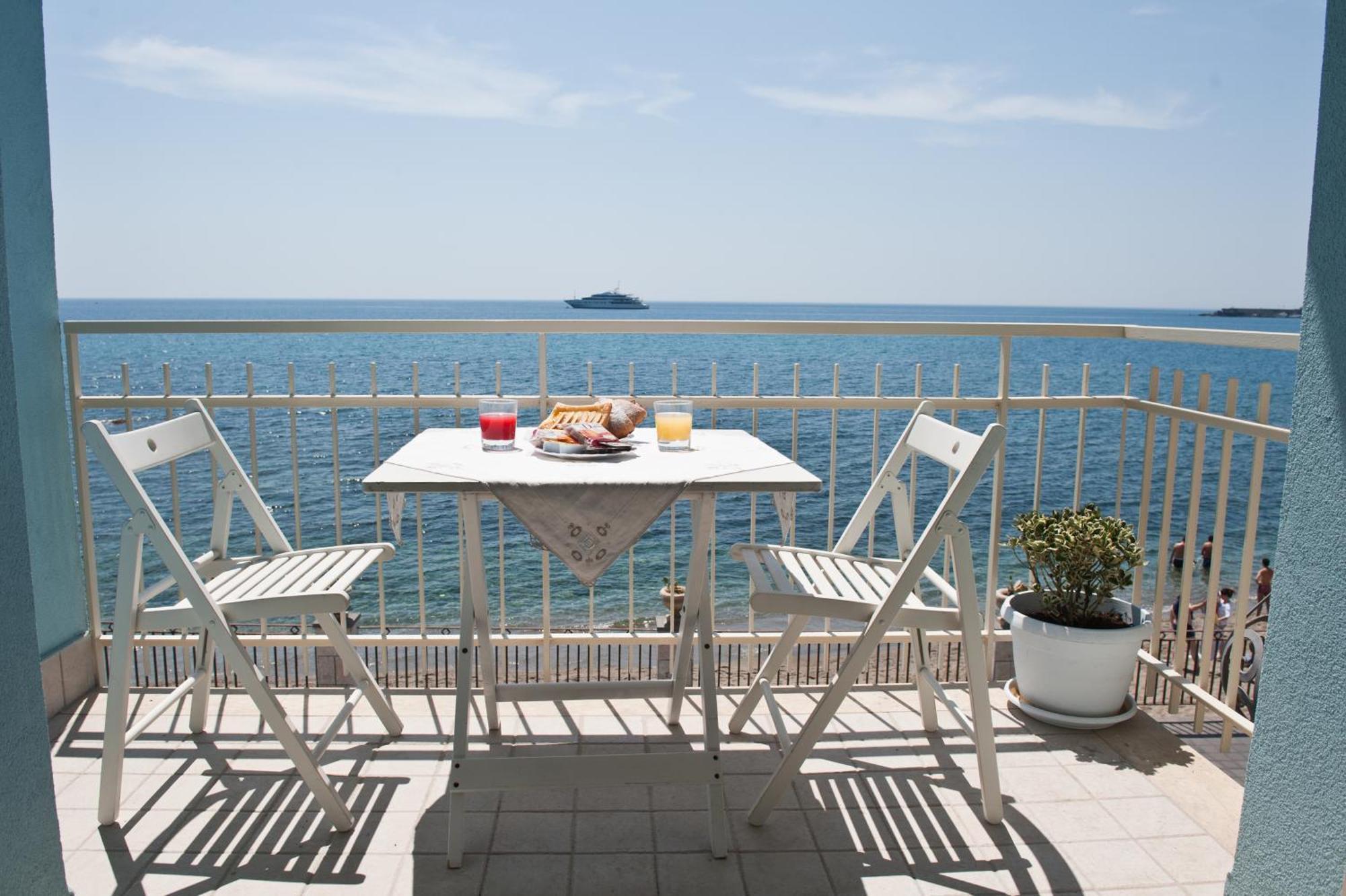 Nina B&B Giardini Naxos Exterior photo