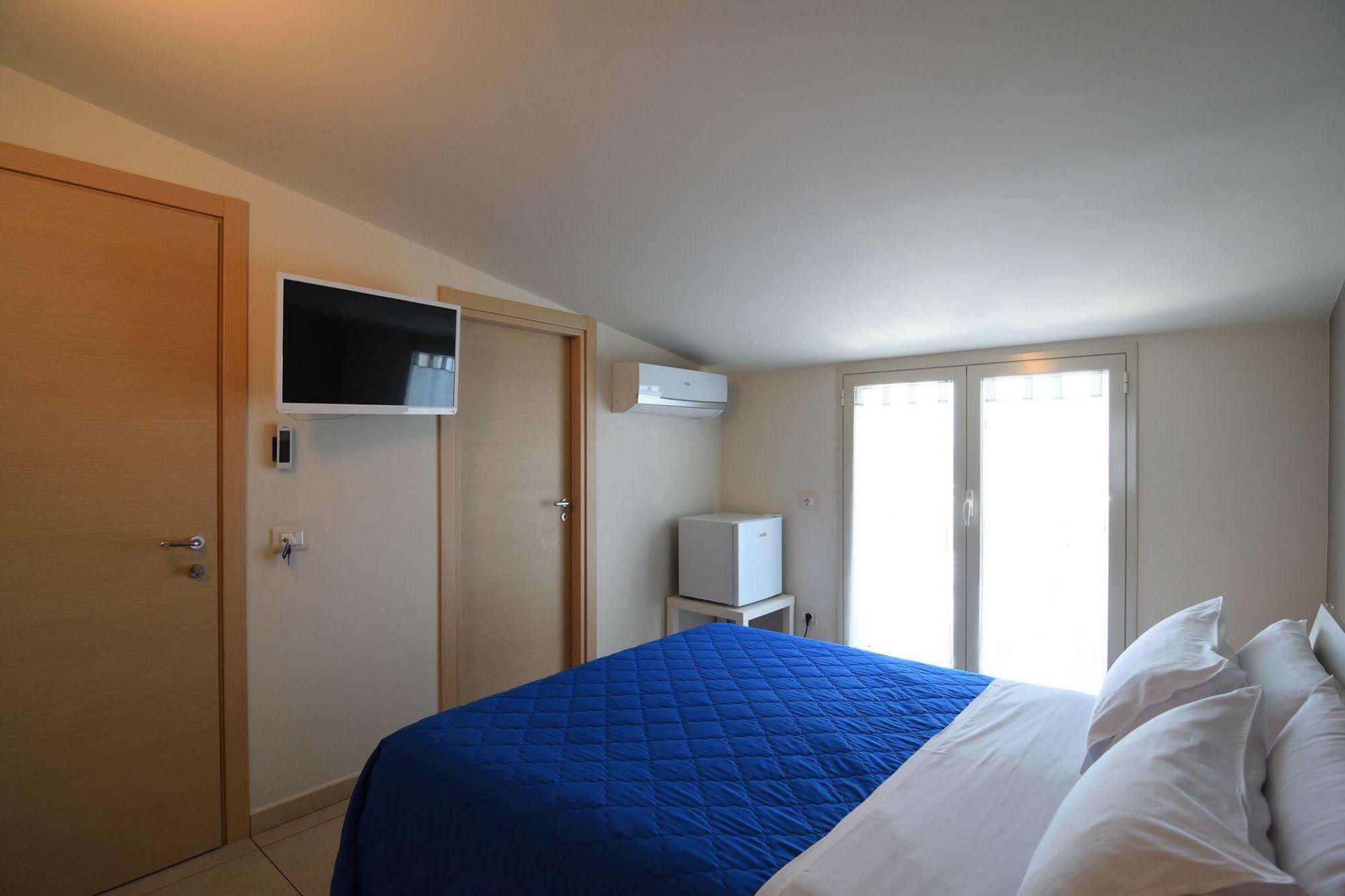Nina B&B Giardini Naxos Exterior photo