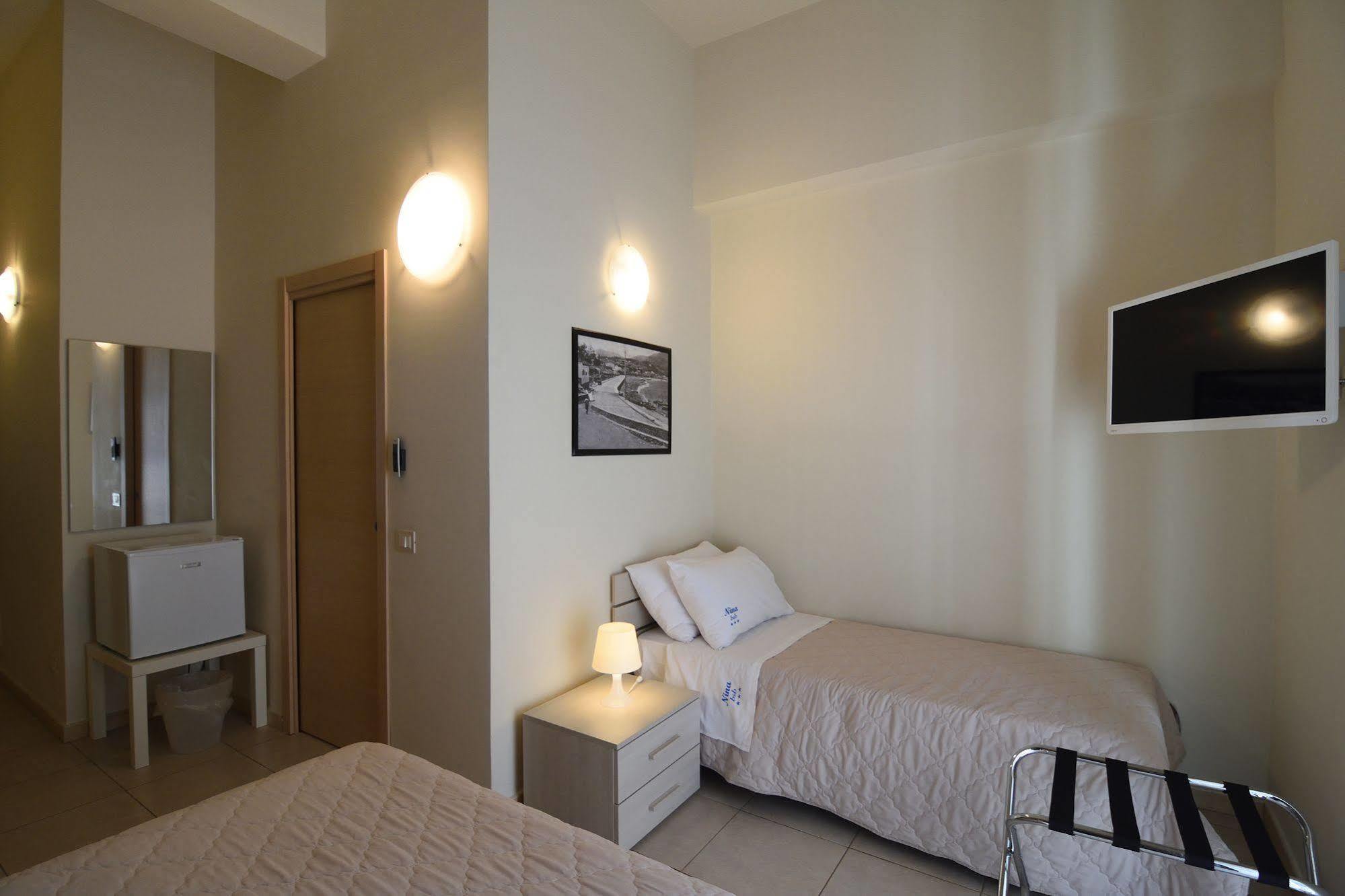 Nina B&B Giardini Naxos Exterior photo