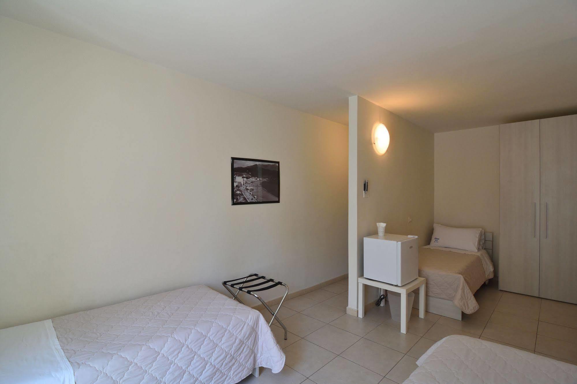 Nina B&B Giardini Naxos Exterior photo